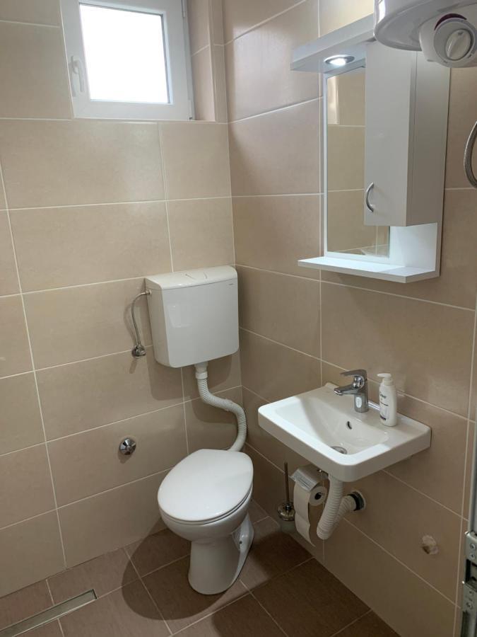 Apartman Zmaj Appartement Srbobran Buitenkant foto